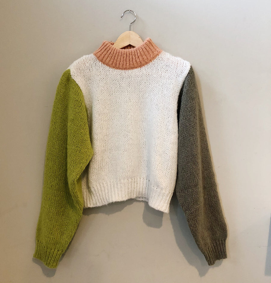 DUO CROPPED SWEATER