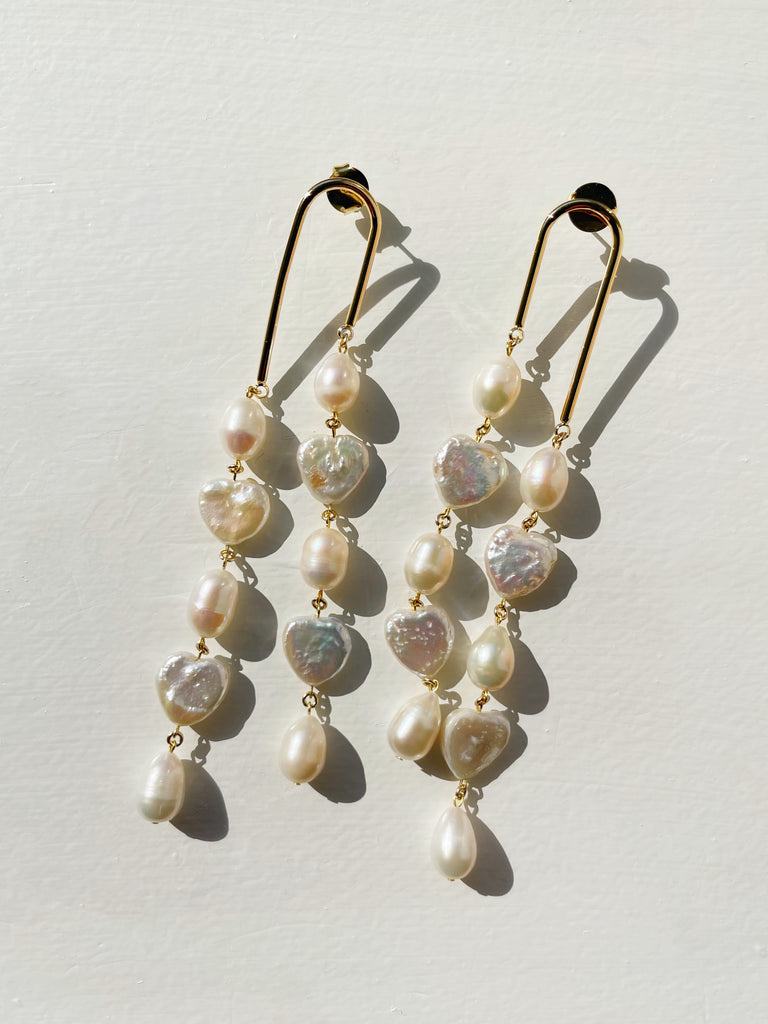 ZURI HEART PEARL EARRING | Shop Trendy and Contemporary Clothing for Women