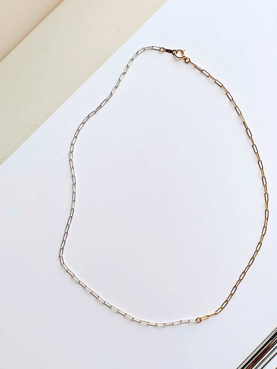 HALF AND HALF CHAIN NECKLACE
