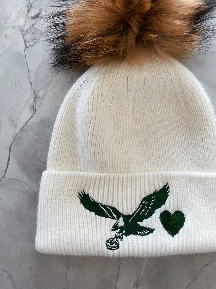 EMBROIDERED EAGLES SINGLE POM - HEART (WHITE/NATURAL) *