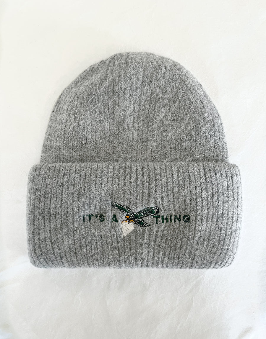 IT’S A THING OVERSIZED RIBBED BEANIE- LIGHT GREY